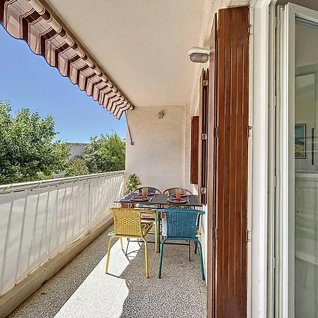 T1 Cosy Avec Terrasse Et Parking Prive Pres De La Des Lecques - Fr-1-770-7 *